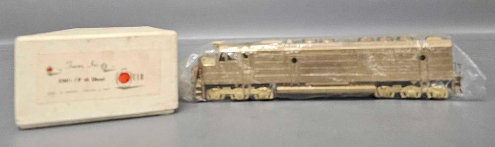 TID HO brass EMD FP 45 diesel locomotive in original box