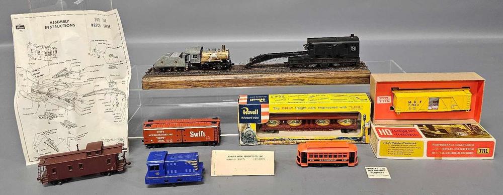 HO scale brass and die cast steam locomotive plus other mixed items