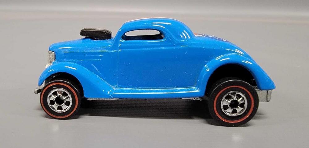 Redline Hot Wheels Neet Streeter