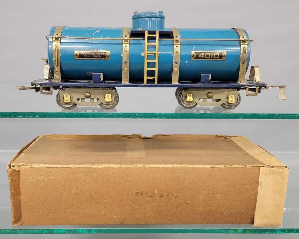American Flyer wide gauge 4010 blue tank car in original box