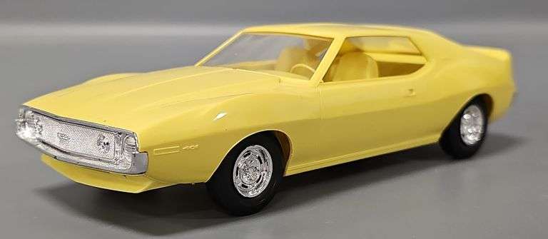 Canary Yellow Jo-Han 1972 Javelin AMX Coaster promo car image