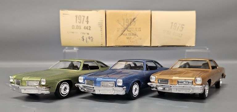 1974 Olds 442 and 1975 Olds Cutlass Coaster promo car s in original boxes image