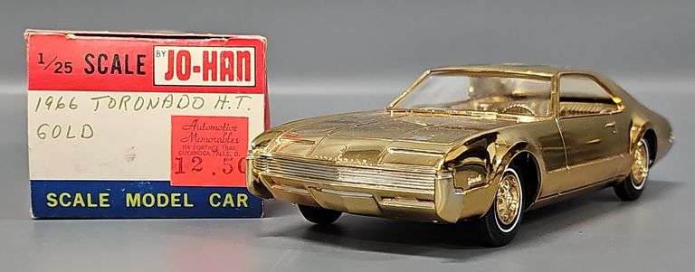 1966 Jo-Han Toronado Gold press release promo car in original box image
