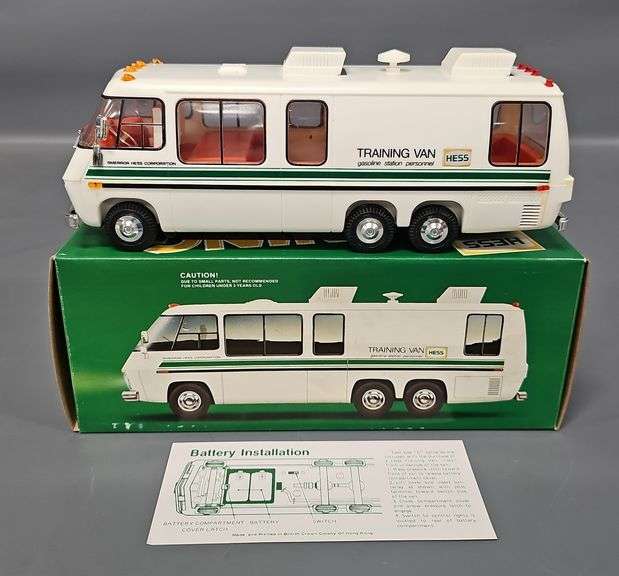 Hess Training Van Personnel Vehicle in original box image