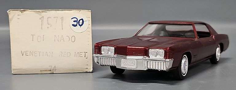 Jo-Han 1971 Oldsmobile Toronado Venetian Red Met Promo car in original box image