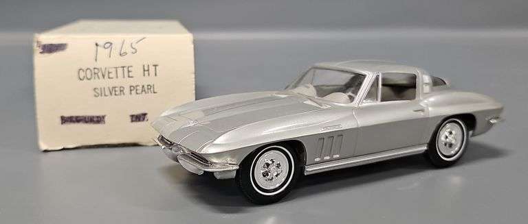 1965 Corvette Silver Pearl Promo car in original box image