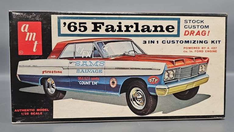 AMT 1965 Fairlane 3 in 1 Customizing 1/25 scale model kit 5165-150 image