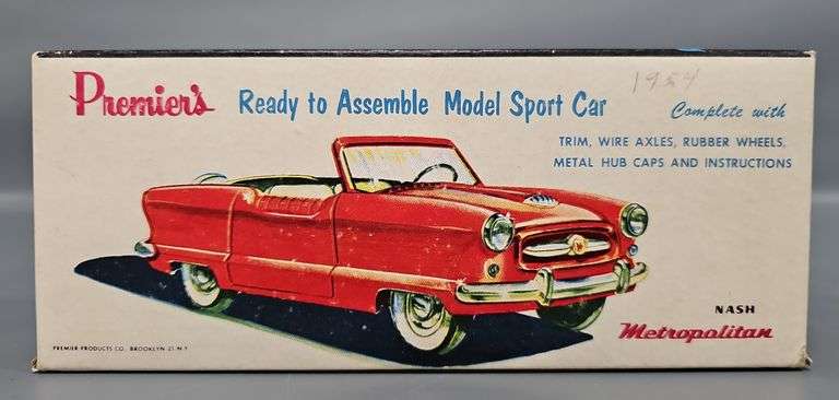Premier's Nash Metropolitan 1954 Model Kit built up image