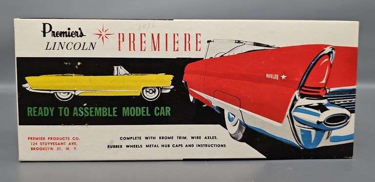 Premier's 1956 Lincoln Premiere Convertible Model Car Kit 539-89 image