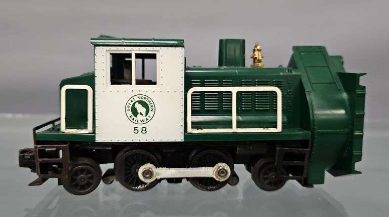 Lionel postwar O 58 Great Northern snow plow with incorrect original box