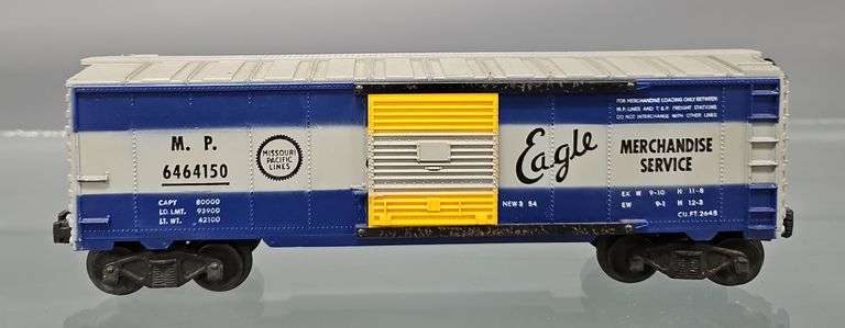 Lionel postwar O 6464-150 Missouri Pacific Box Car in original box
