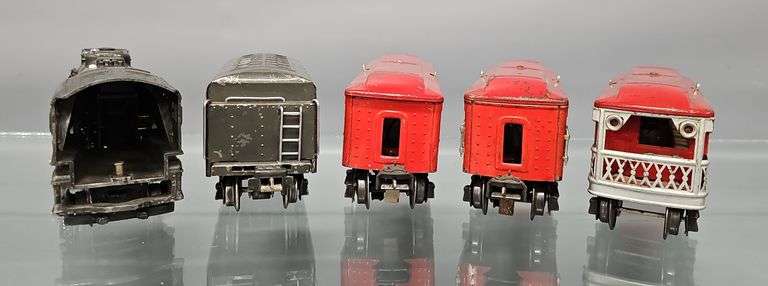 Lionel prewar O gauge Red Comet Steam passenger set