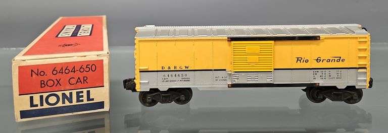 Lionel postwar O 6464-650 Rio Grande box car in original box
