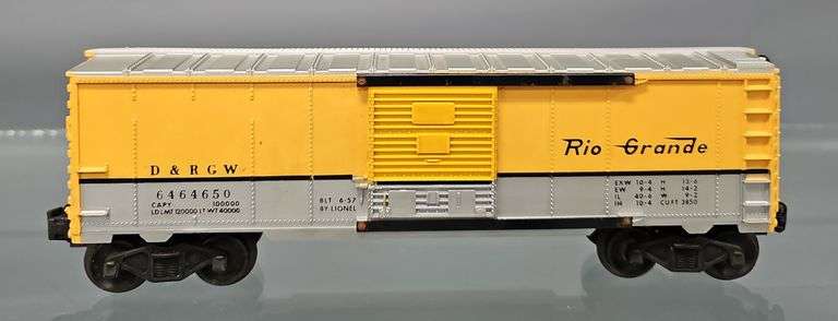 Lionel postwar O 6464-650 Rio Grande box car in original box