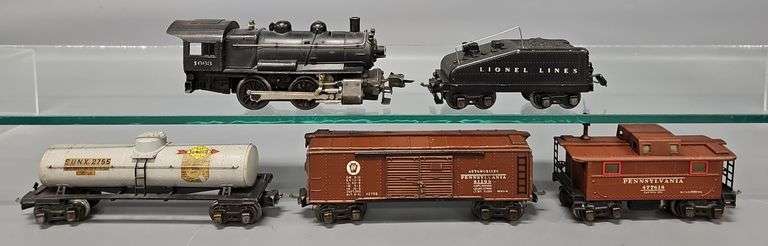 Lionel prewar O gauge steam freight set