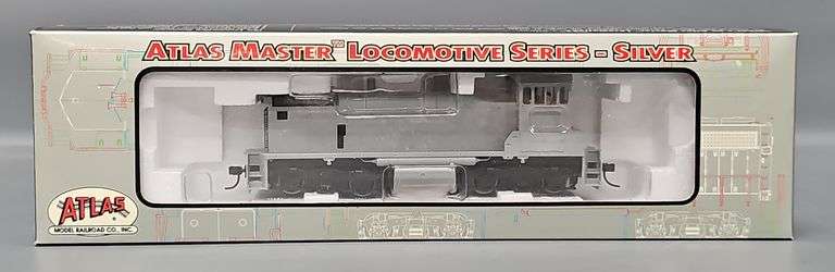Atlas Master Locomotive Series HO Scale Undecorated MP-15DC #9900