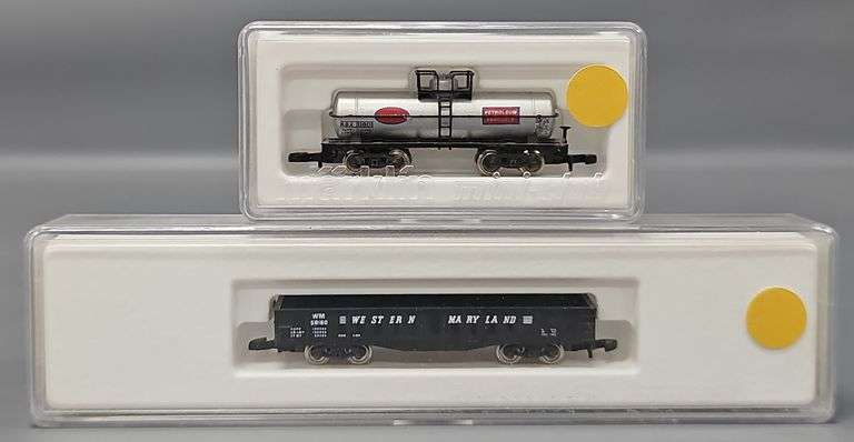 Six Marklin Mini-Club Z Scale Freight Cars