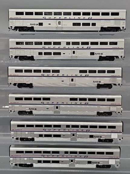 Six Walthers HO Scale Amtrak Superliner Passenger Cars
