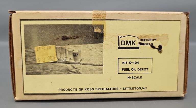DMK N Scale Refinery Models Fuel Oil Depot & Storage Tank Kits
