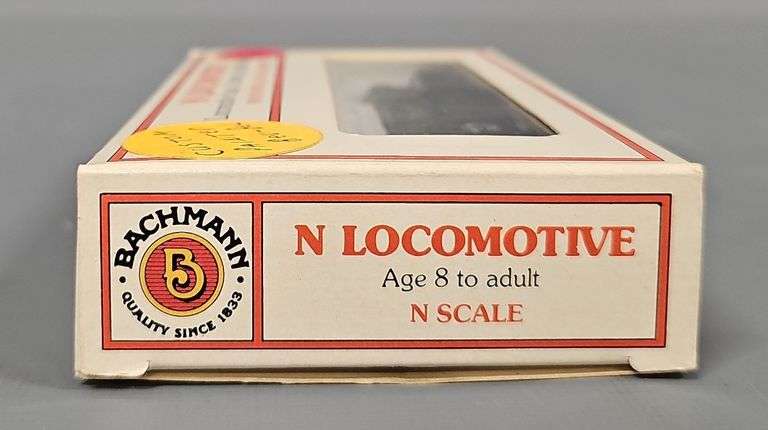 Bachmann custom painted Bev-Bel N gauge P&LE GP-40 Diesel locomotive in original box