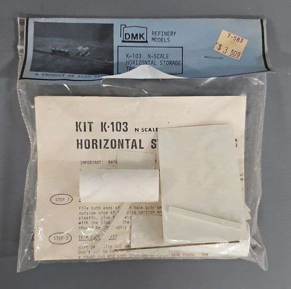 DMK N Scale Refinery Models Fuel Oil Depot & Storage Tank Kits