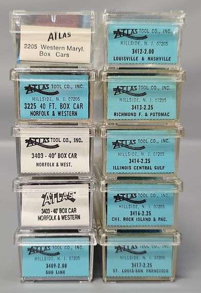 Ten Atlas N Scale Box Cars in Clear Cases