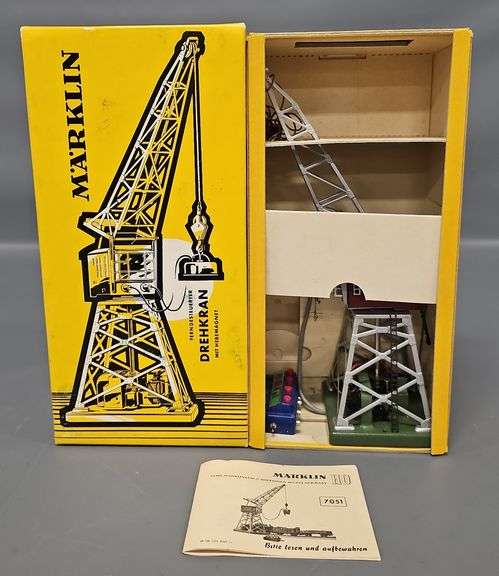 Marklin HO Scale 7051 (Gantry Crane) Drehkran with Lifting Magnet in Original Box
