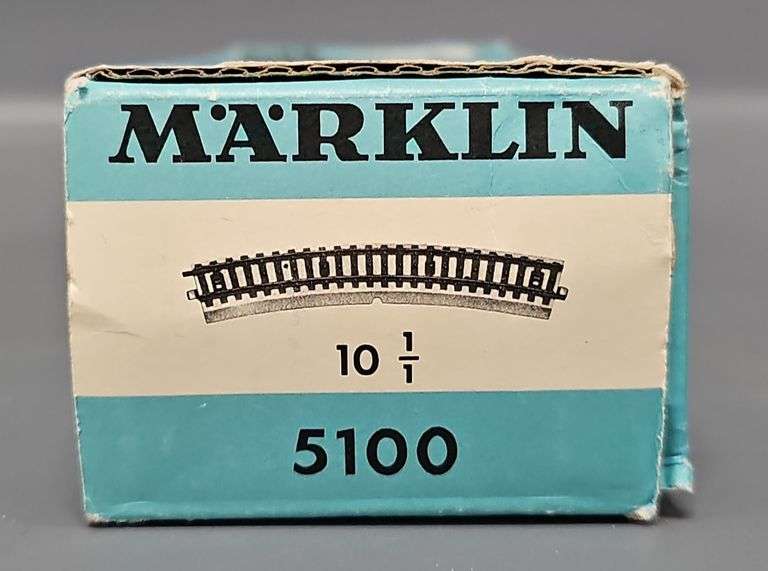 74 Marklin HO Gauge Mixed Curved Track Sections