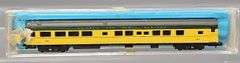 Six Atlas Chicago & Northwestern N Scale Illuminated Passenger Cars in Clear Cases