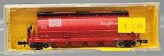 Six AHM Minitrains N Scale Centerflow Hoppers in Clear Cases