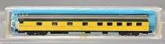 Six Atlas Chicago & Northwestern N Scale Illuminated Passenger Cars in Clear Cases