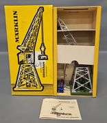 Marklin HO Scale 7051 (Gantry Crane) Drehkran with Lifting Magnet in Original Box