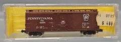 Ten Atlas HO Scale 40' Box Cars in Clear Cases