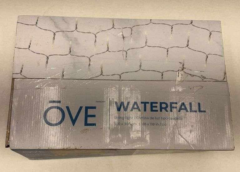 Ă–ve Waterfall String Lights 300 x 300 cm with Remote