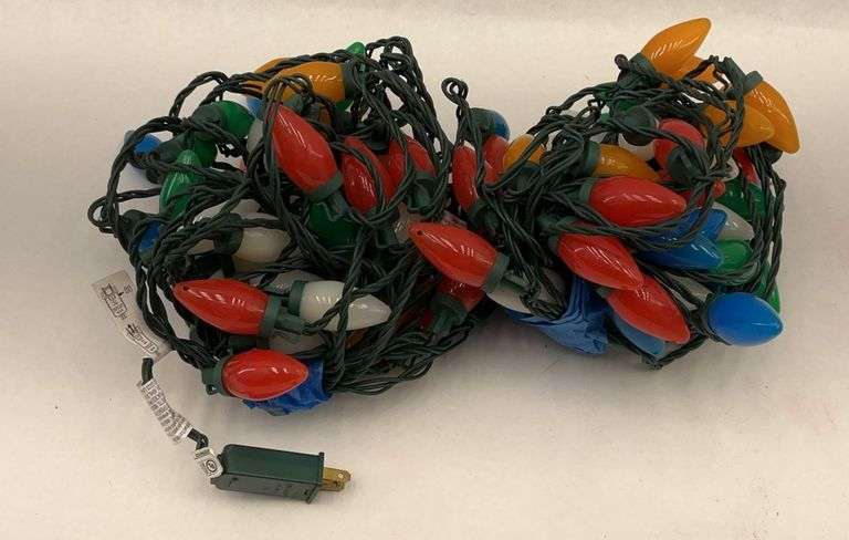 Sylvania Stay-Lit Platinum LED C9 Christmas Lights - 100 Total Lights