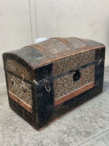 Dome-Top Steamer Trunk image