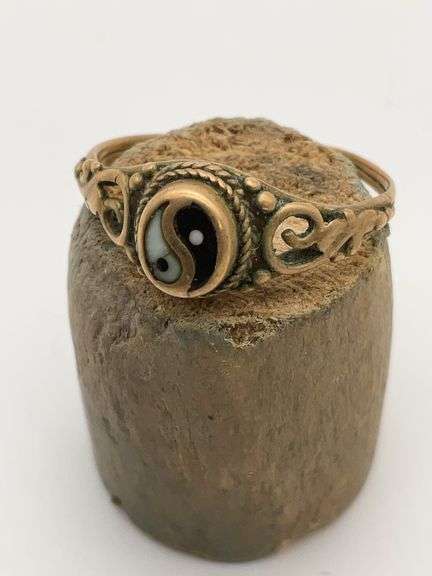 Yin Yang Stone Ring image