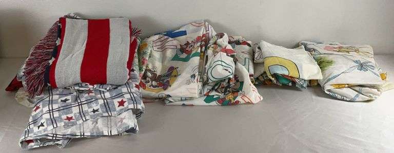 Assorted Bedding Lot Including Licensed Character Sheets image