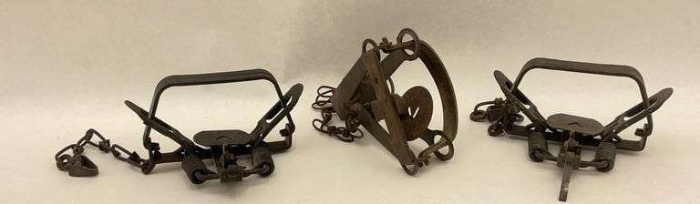 Lot of Victor Animal Traps image