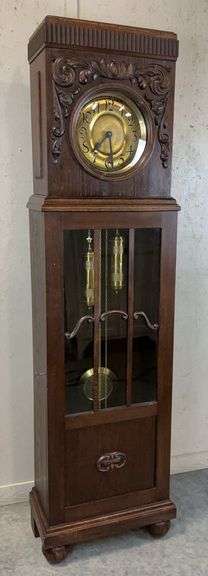 Grandfather Clock with Key image