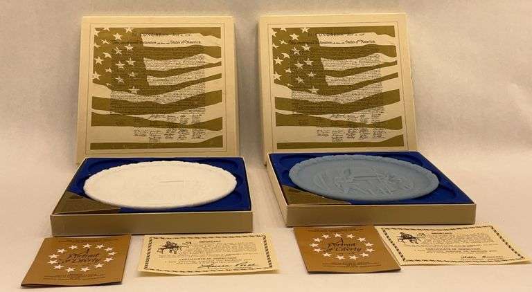 Pair Fenton Portrait of Liberty Bicentennial Commemorative Plates image