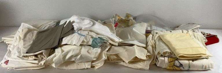 Assorted Linen and Textile Lot image