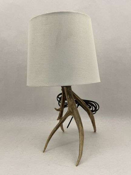 Antler Table Lamp with Shade image