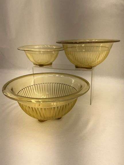 Set of 3 Amber Glass Mixing Bowls image