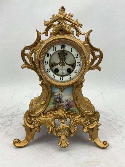 Wm. L. Gilbert Clock Co. Wind-Up Mantel Clock image