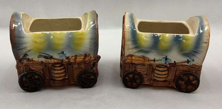 Pair of Covered Wagon Ceramic Planters - Made in Japan image