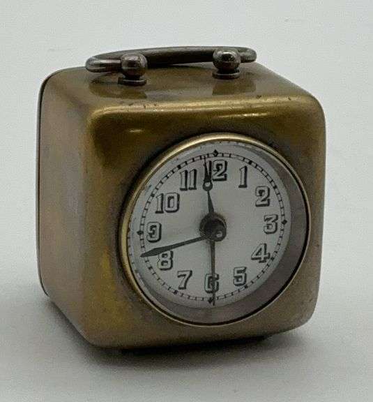 Novelty Cube Clock image