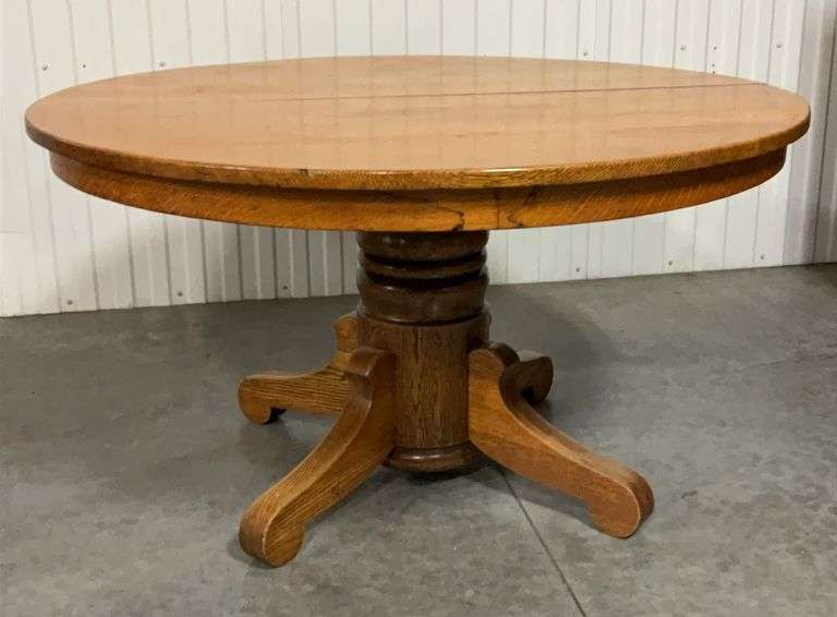 Quarter Sawn Oak Pedestal Dining Table with leaf image