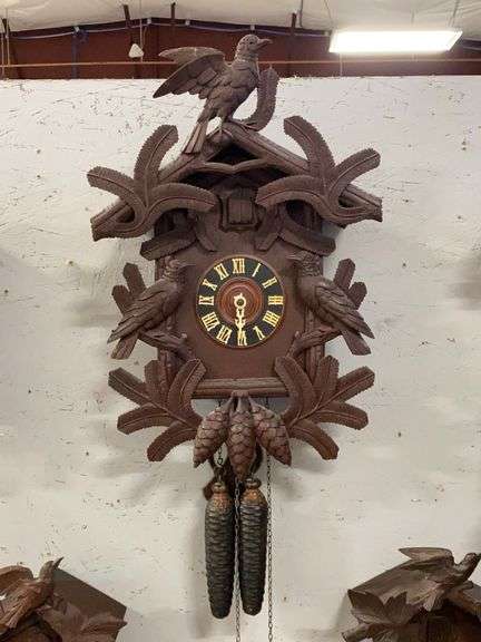 German Black Forest Cuckoo Clock w/ Birds image