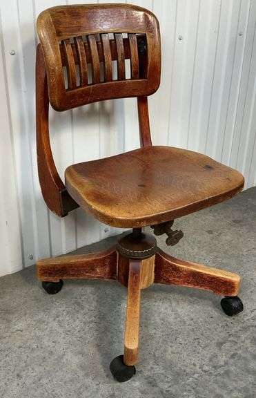 Antique Oak Swivel Office Chair  1900s-1920 image